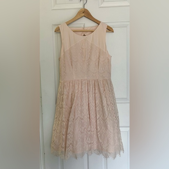 Jessica Simpson Dresses & Skirts - Jessica Simpson A Line Lace Dress, size 12